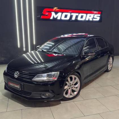 VOLKSWAGEN JETTA 2.0 COMFORTLINE FLEX 4P MANUAL
